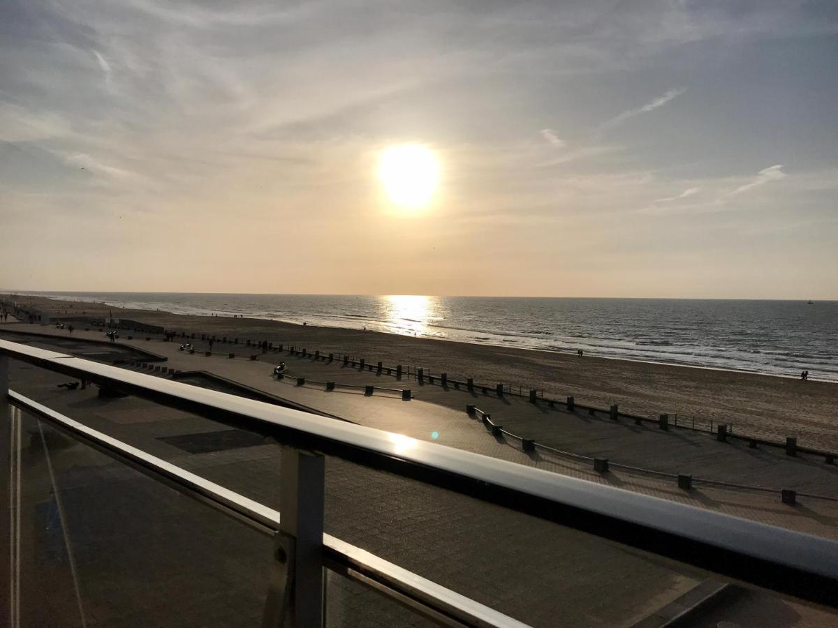 Panoramic Seaview With Free Private Garage *