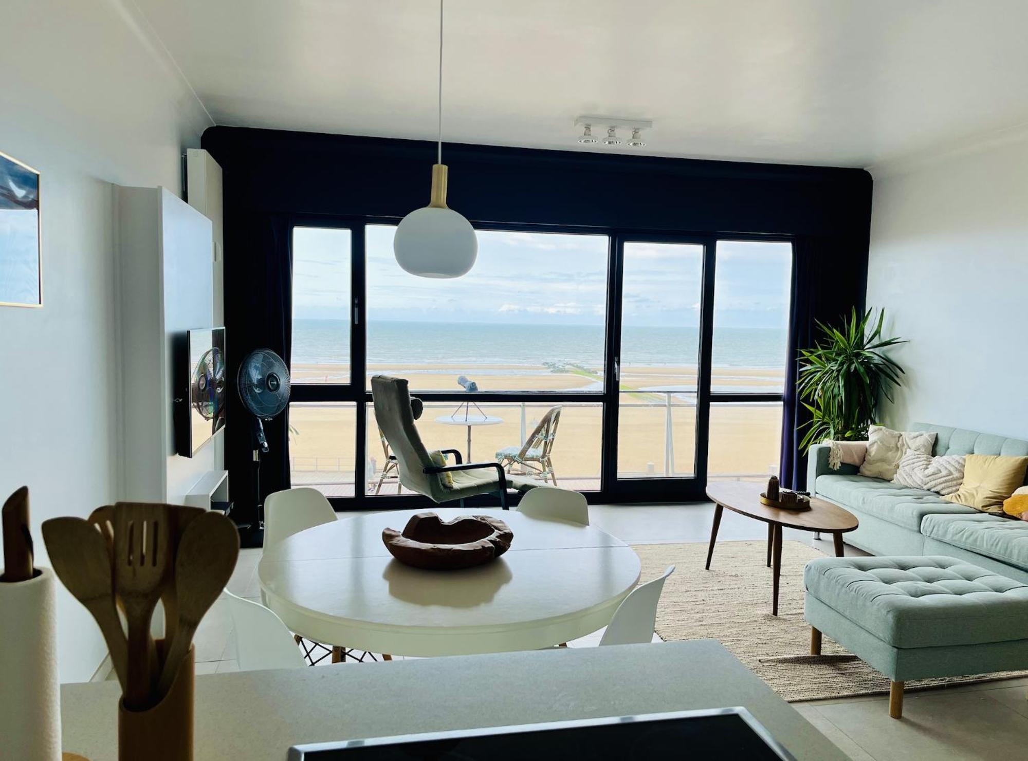 Panoramic Seaview With Free Private Garage